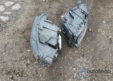 2024 Jeep Grand Cherokee Limited 4Xe z USA, uszkodzony, nr VIN 1C4RJYB65RC181760